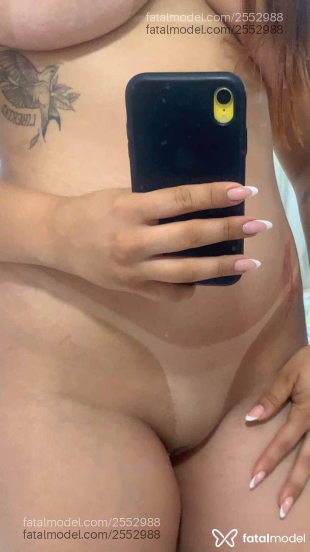 Acompanhante mulher ruiva (o) de olhos castanhos - Sophia Maserati