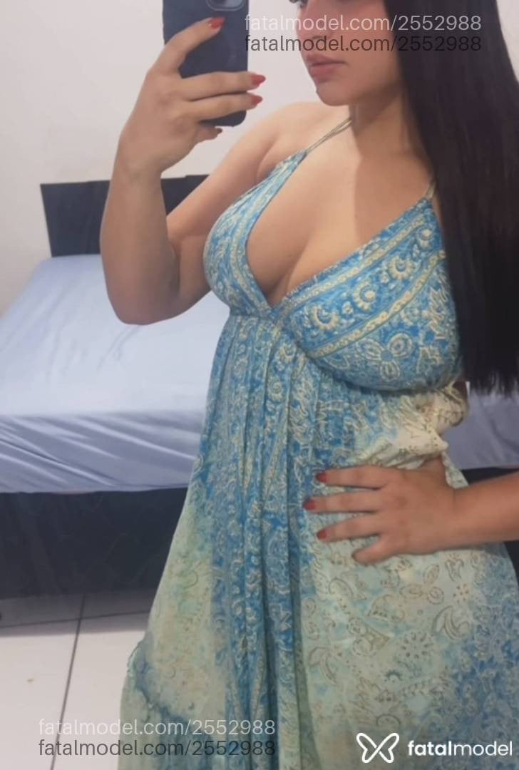 Acompanhante mulher ruiva (o) de olhos castanhos - Sophia