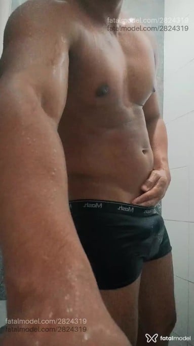 Acompanhante homem morena (o) de olhos castanhos em Barueri Acompanhante homem morena (o) de olhos castanhos em Barueri - Matheus