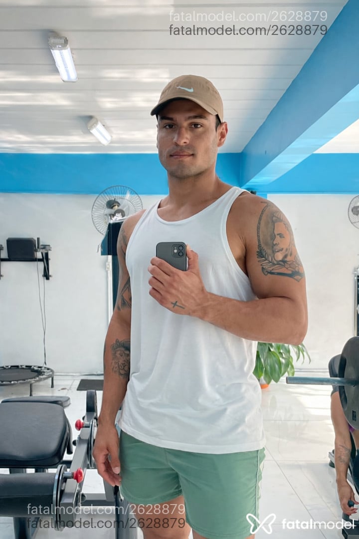Acompanhante homem morena (o) de olhos castanhos em Belo Horizonte - Henrique Maia