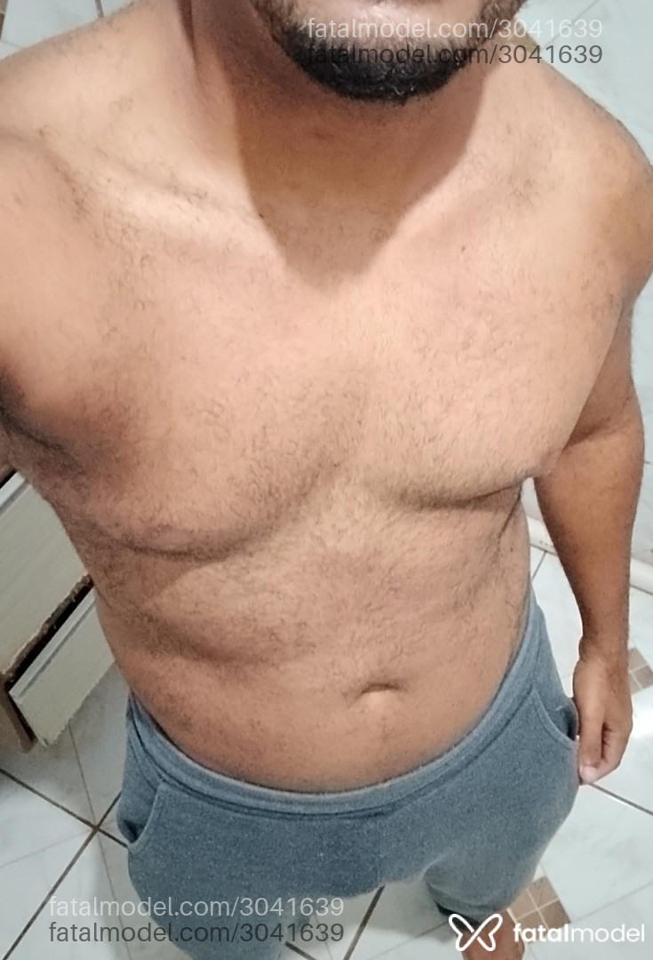 Acompanhante homem morena (o) de olhos castanhos em Virtual - Alberto Diniz