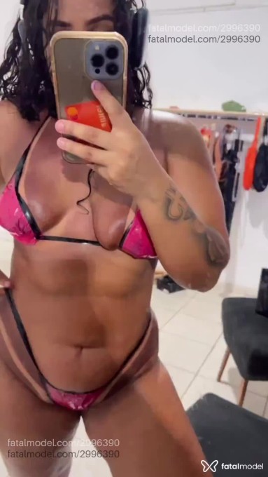Acompanhante mulher morena (o) de olhos pretos em Virtual - Morena