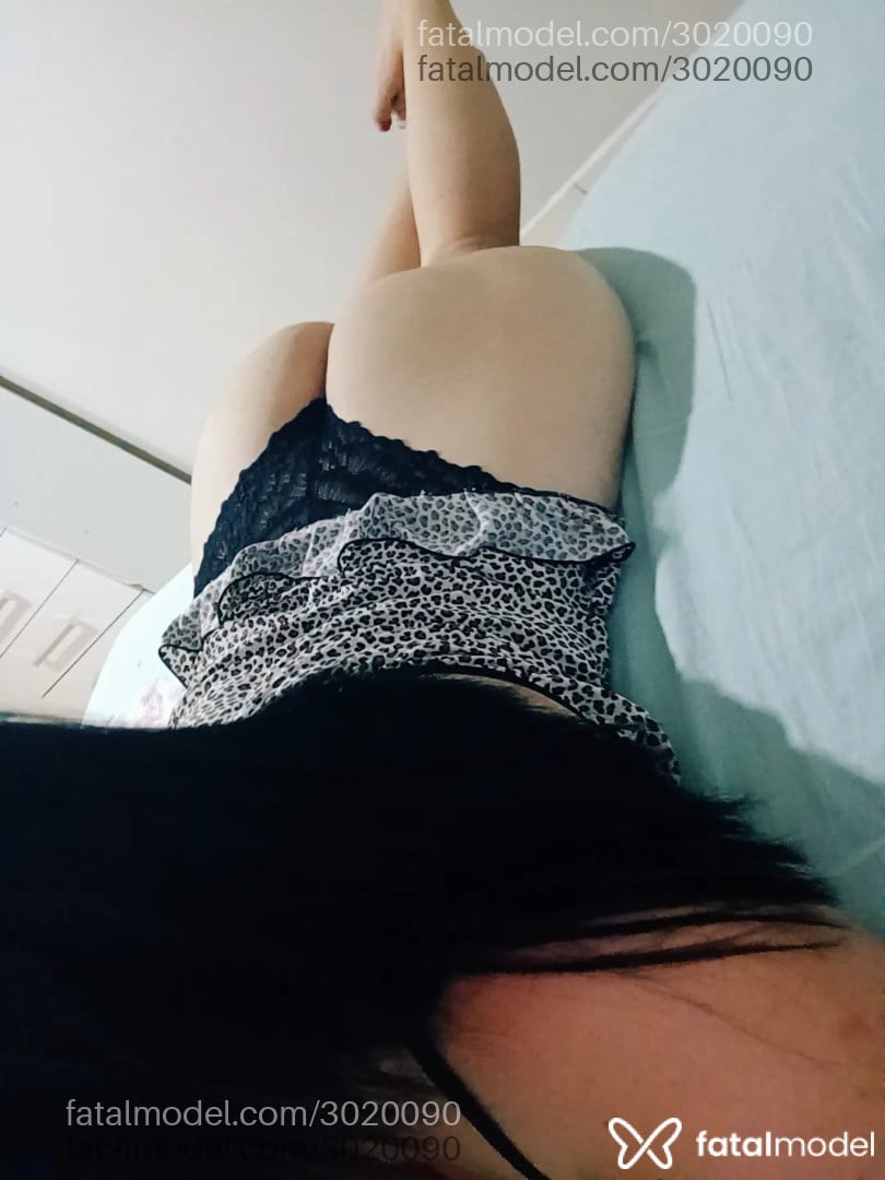 Acompanhante mulher morena (o) de olhos pretos em Virtual Acompanhante mulher morena (o) de olhos pretos em Virtual - Isabela Matos