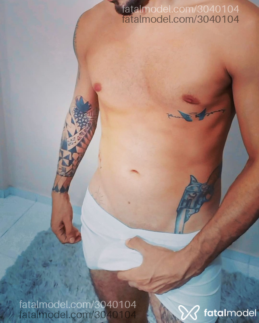 Acompanhante homem com cabelo castanho de olhos castanhos em Fortaleza - Tattuadoo