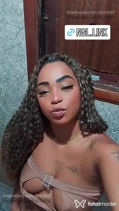 Acompanhante mulher com cabelo castanho de olhos castanhos em Rio de Janeiro - Nayane