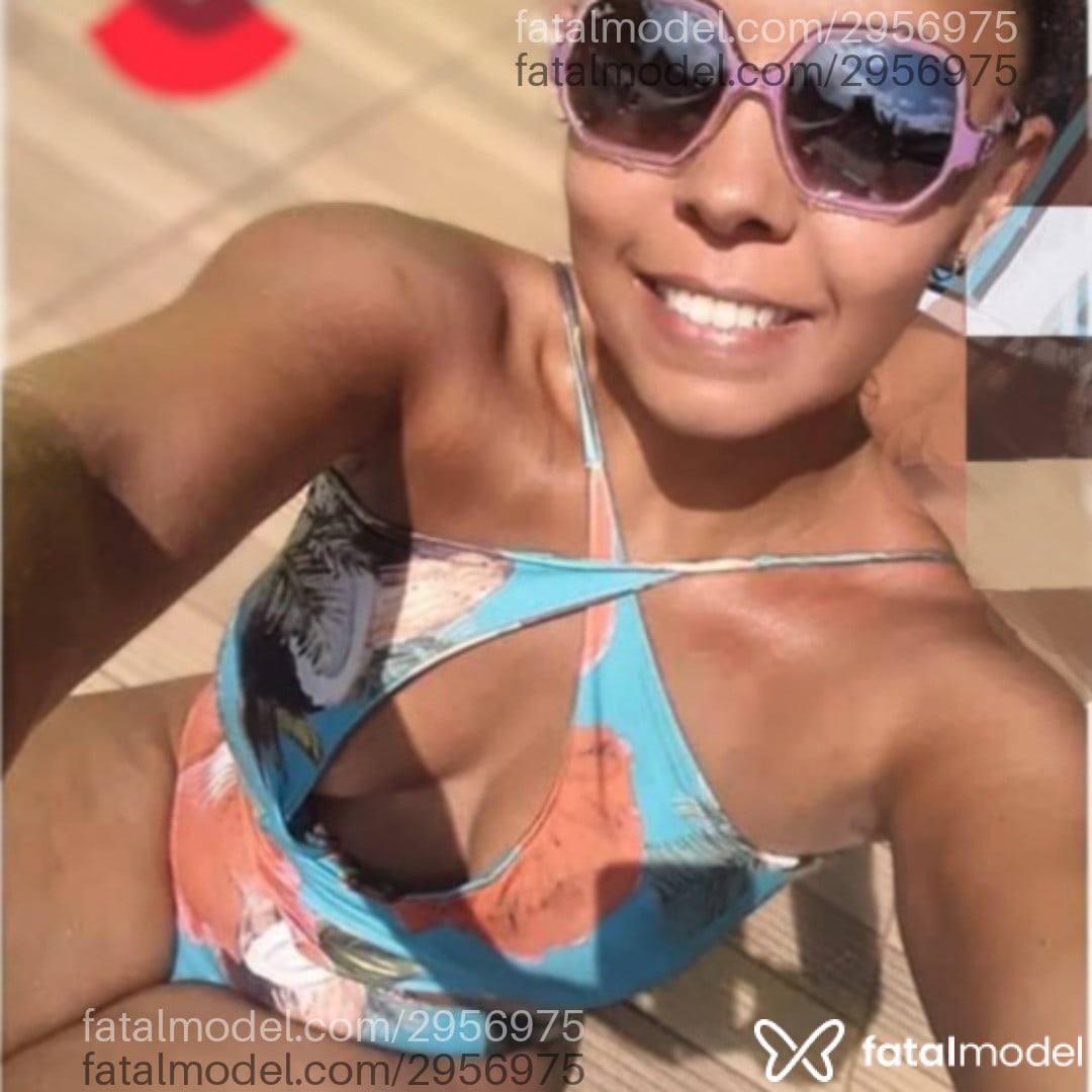 Acompanhante mulher morena (o) de olhos castanhos em Rio de Janeiro - Néftis