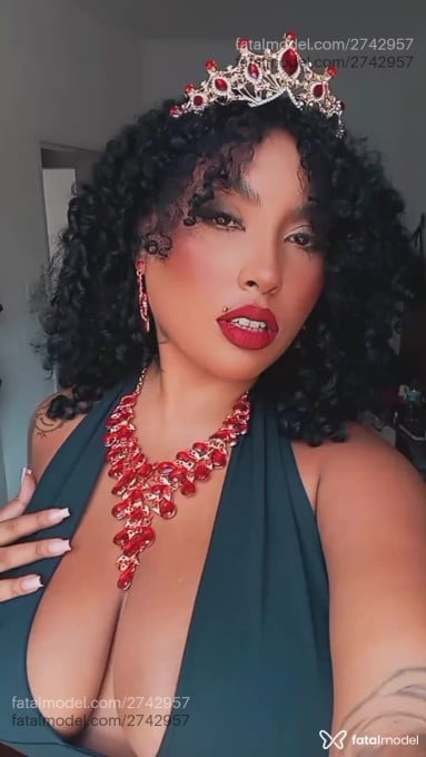 Acompanhante mulher morena (o) de olhos castanhos em São Paulo - Jasmine