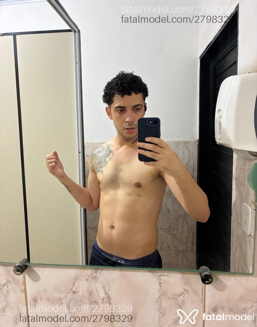 Acompanhante homem com cabelo castanho de olhos castanhos em Uberaba - Angel Vitor
