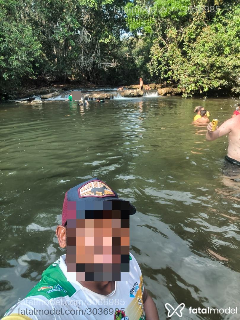 Acompanhante homem com cabelo grisalho de olhos pretos em Goiânia Acompanhante homem com cabelo grisalho de olhos pretos em Goiânia - Casallujim