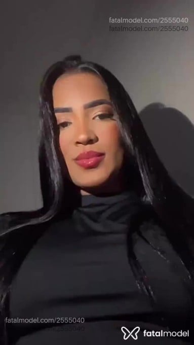Acompanhante mulher morena (o) de olhos pretos - Manuh Alves Acompanhante mulher morena (o) de olhos pretos - Manuh Alves