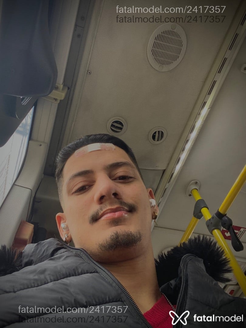 Acompanhante homem morena (o) de olhos castanhos em São Paulo - Lucas Ferraz