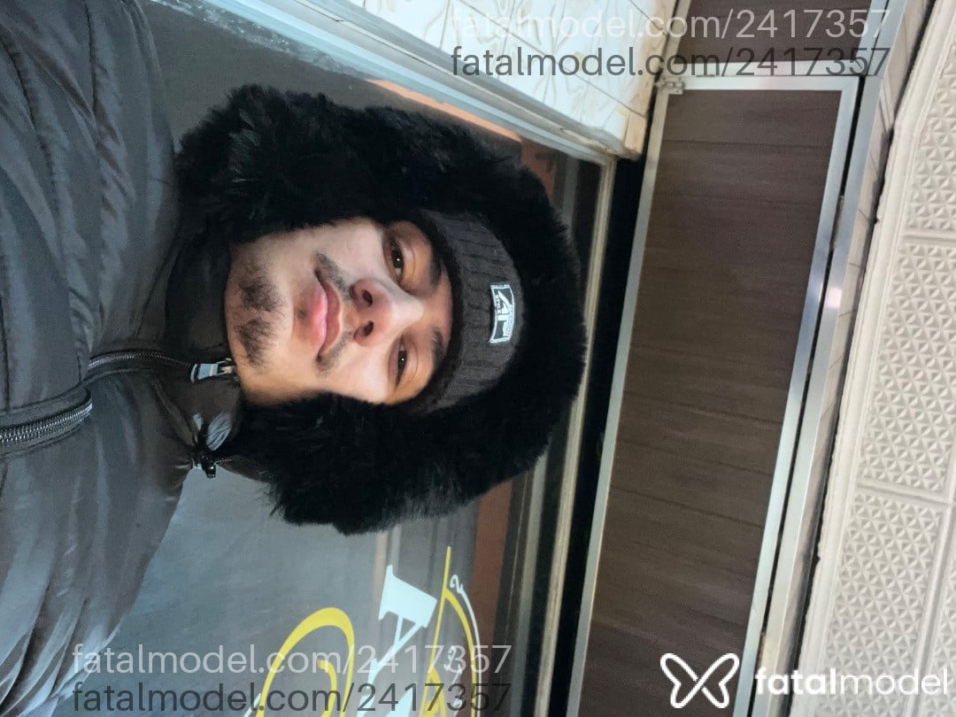 Acompanhante homem morena (o) de olhos castanhos em São Paulo - Lucas Ferraz