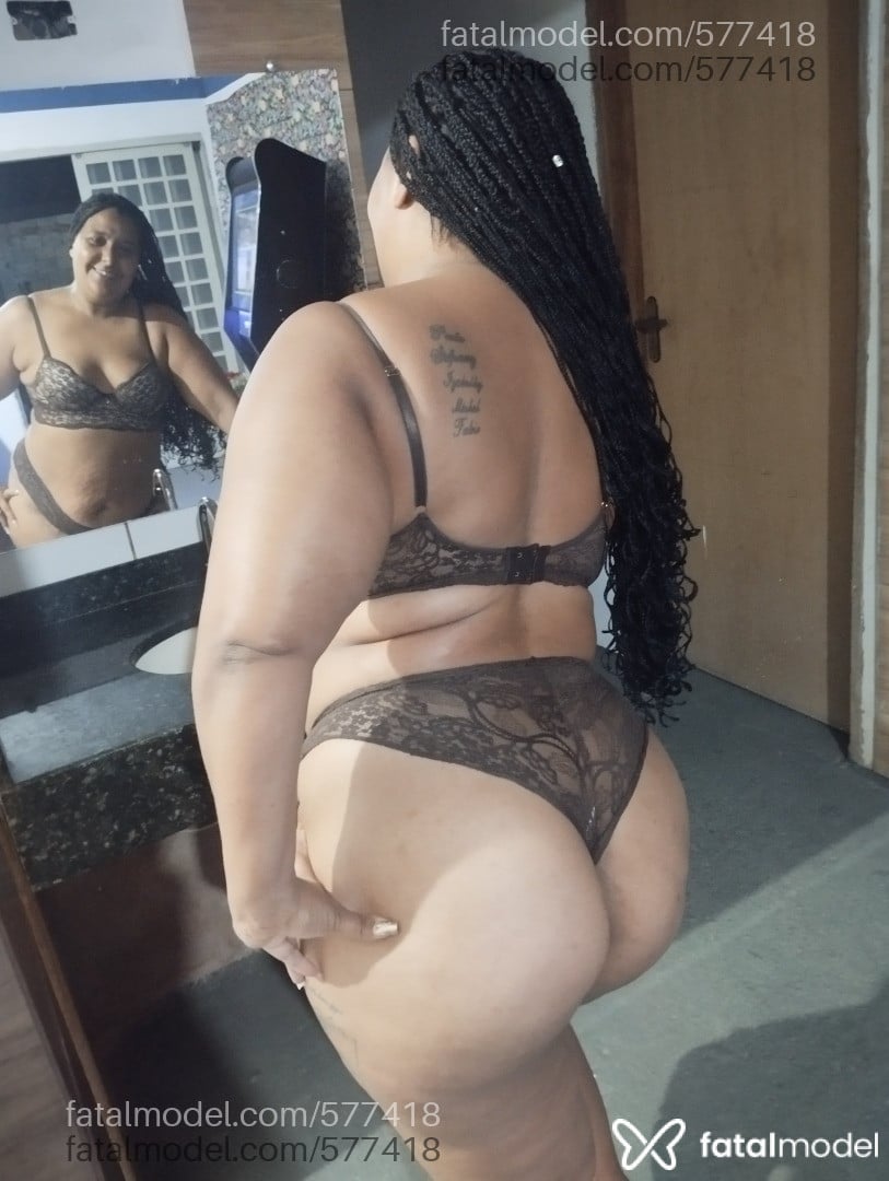 Acompanhante mulher morena (o) de olhos castanhos em São Sebastião do Paraíso Acompanhante mulher morena (o) de olhos castanhos em São Sebastião do Paraíso - Val morena