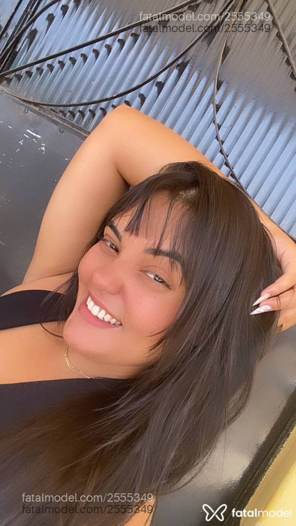 Acompanhante mulher morena (o) de olhos castanhos - Mafe