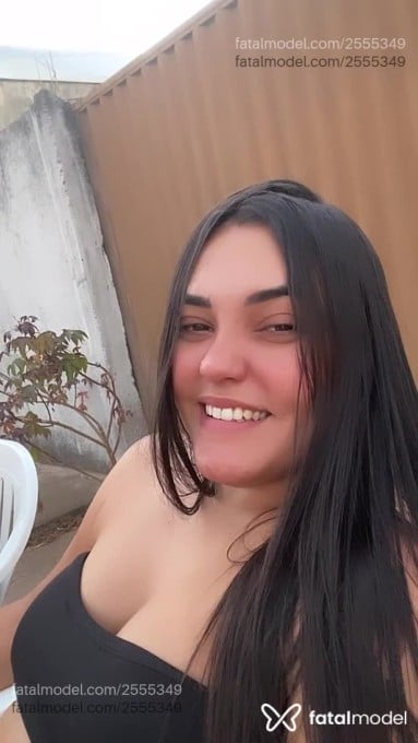 Acompanhante mulher morena (o) de olhos castanhos em Peixoto de Azevedo Acompanhante mulher morena (o) de olhos castanhos em Peixoto de Azevedo - Jadeh