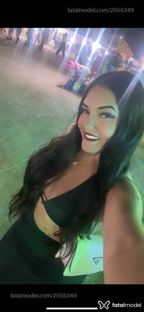Acompanhante mulher morena (o) de olhos castanhos em Peixoto de Azevedo Acompanhante mulher morena (o) de olhos castanhos em Peixoto de Azevedo - Jadeh
