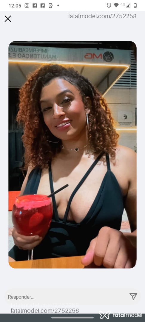 Acompanhante mulher morena (o) de olhos castanhos em Belo Horizonte - Looh