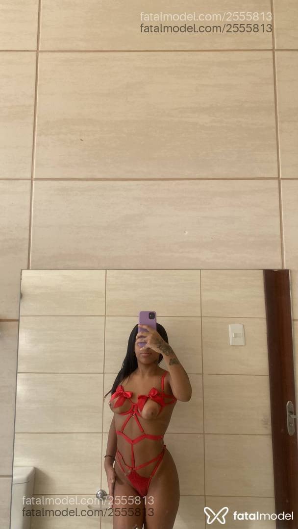 Acompanhante mulher com cabelo castanho de olhos pretos em Contagem - Fernanda Oliveira
