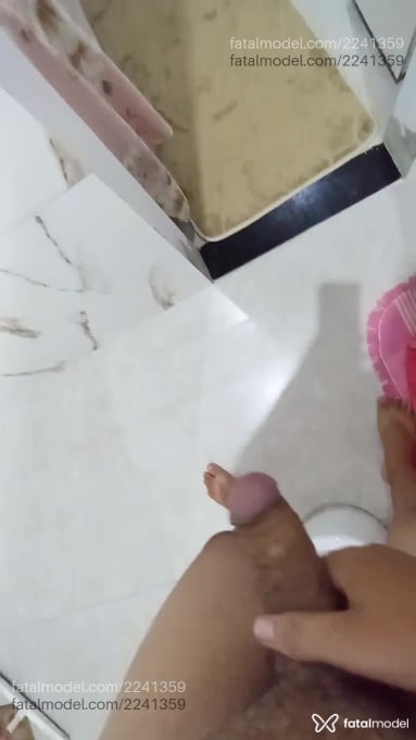 Acompanhante homem morena (o) de olhos castanhos em São Miguel do Guamá - Uzumaki