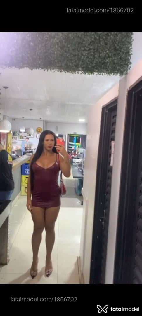 Acompanhante mulher trans morena (o) de olhos pretos em Ipameri Acompanhante mulher trans morena (o) de olhos pretos em Ipameri - Lorrayne