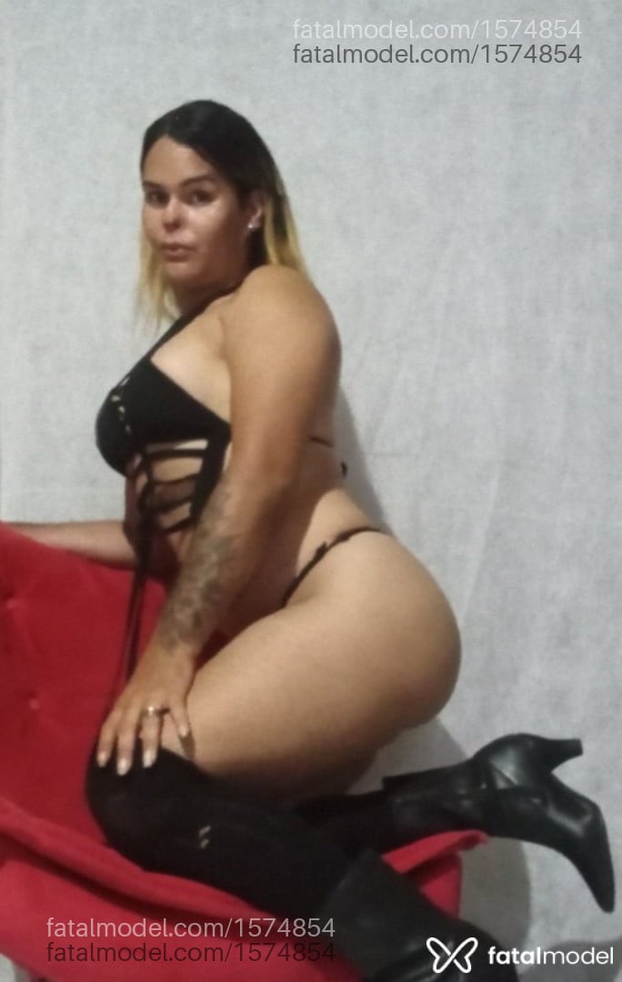 Acompanhante mulher trans loira (o) de olhos castanhos em Luís Eduardo Magalhães - Maria Eduarda
