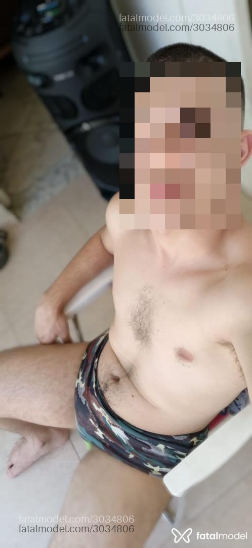 Acompanhante homem morena (o) de olhos castanhos em Taquara - Júpiter