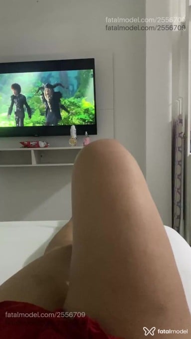 Acompanhante mulher trans com cabelo castanho de olhos castanhos em São Paulo - Elloah Colin