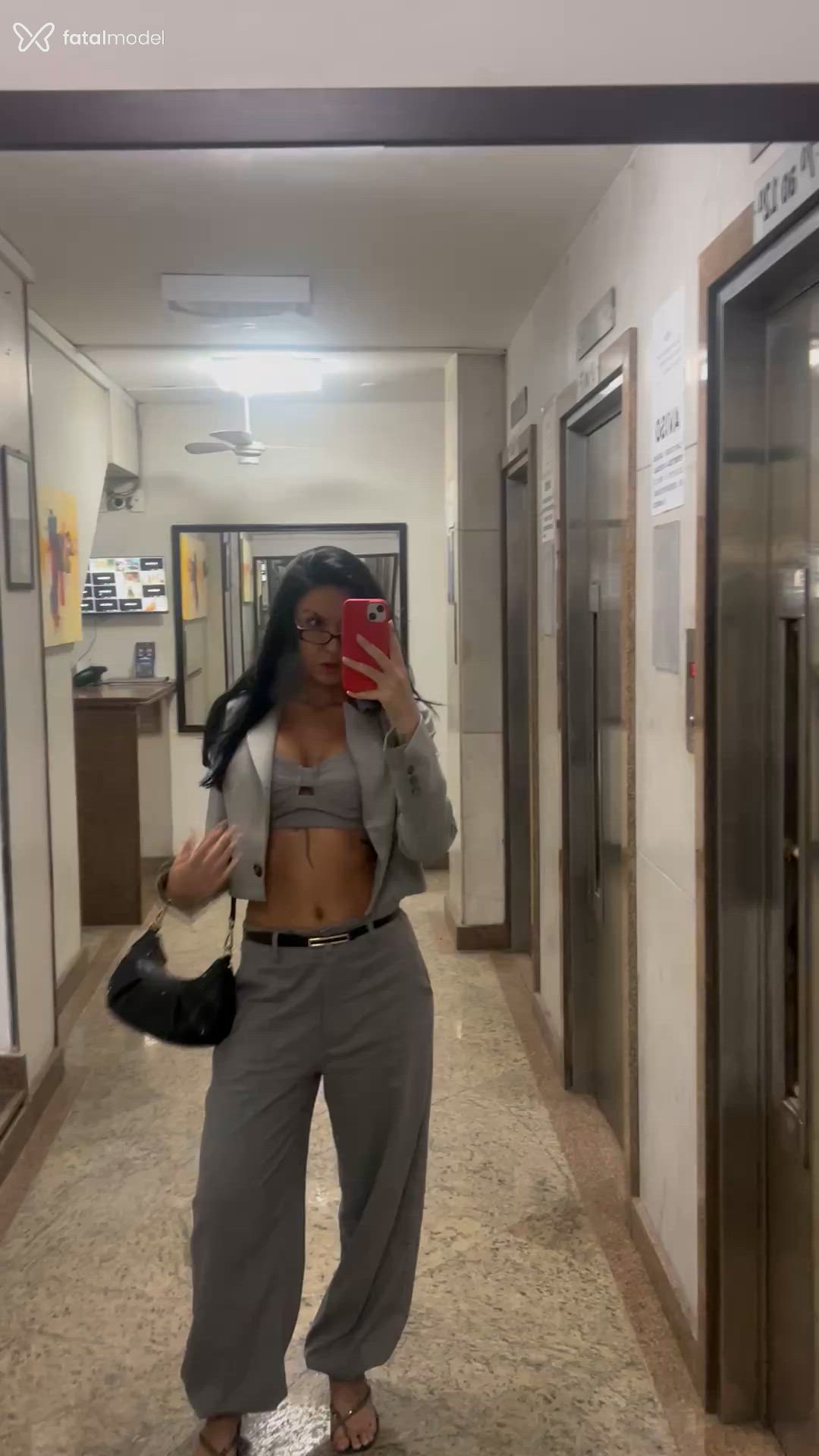 Acompanhante mulher com cabelo castanho de olhos castanhos - Amber Jasmin