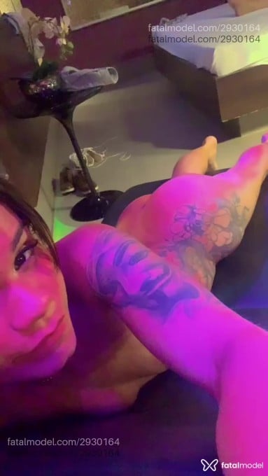 Acompanhante mulher trans com cabelo castanho de olhos castanhos em Rio Branco - Adrielly Silva