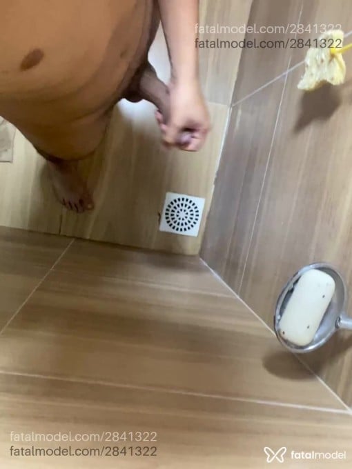 Acompanhante homem com cabelo castanho de olhos castanhos - Rodrigo Castellani Acompanhante homem com cabelo castanho de olhos castanhos - Rodrigo Castellani