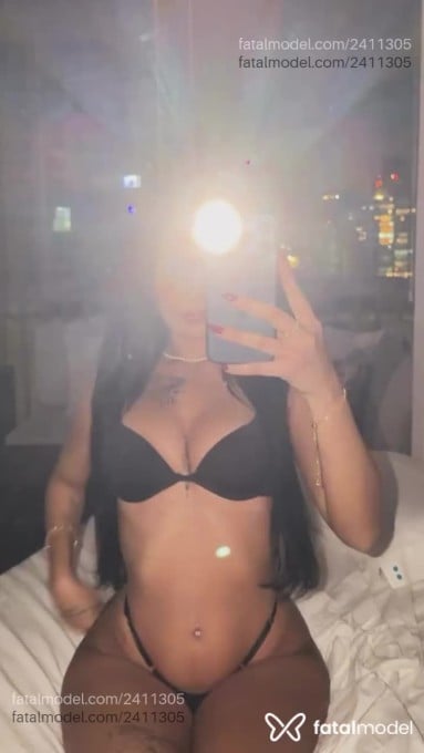 Acompanhante mulher morena (o) de olhos castanhos em São Paulo Acompanhante mulher morena (o) de olhos castanhos em São Paulo - Be Sweet