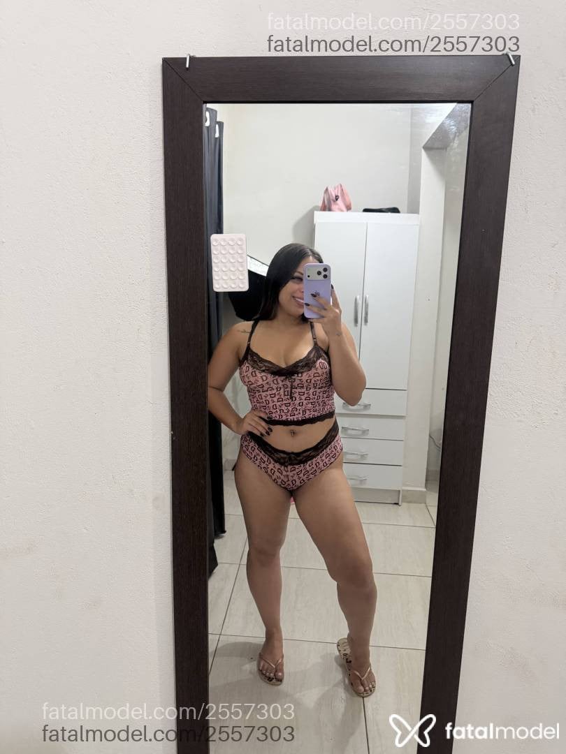Acompanhante mulher loira (o) de olhos verdes - Babi Muniz