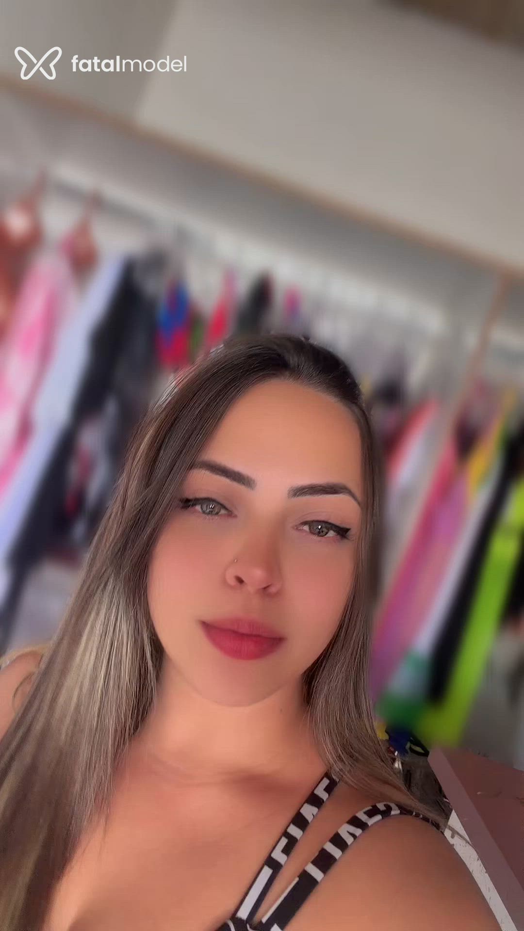 Acompanhante mulher loira (o) de olhos verdes em Uberlândia Acompanhante mulher loira (o) de olhos verdes em Uberlândia - Babi Muniz