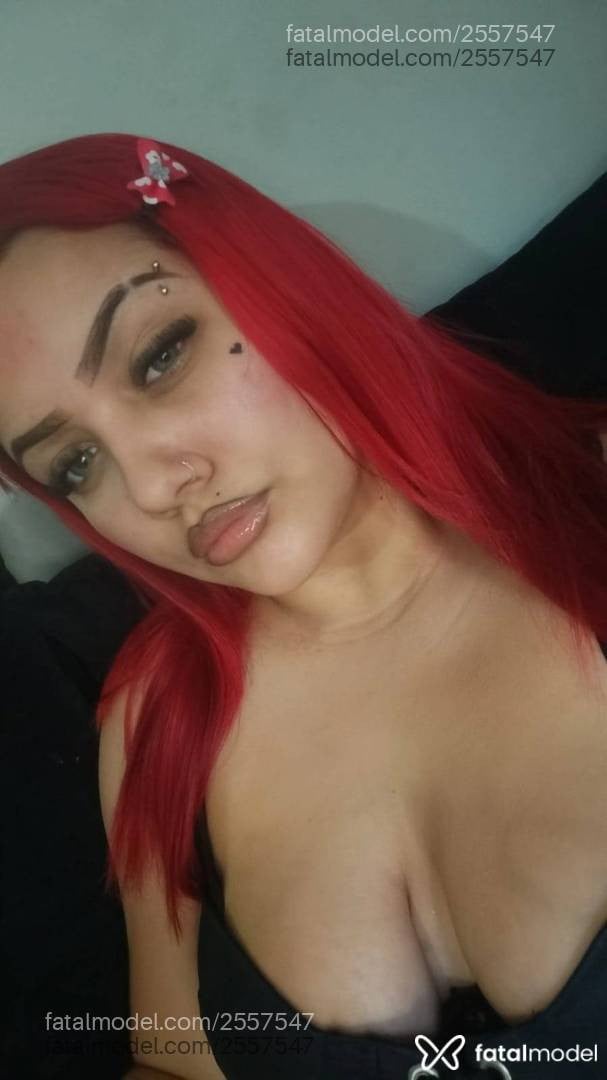 Acompanhante mulher ruiva (o) de olhos mel - Tayná