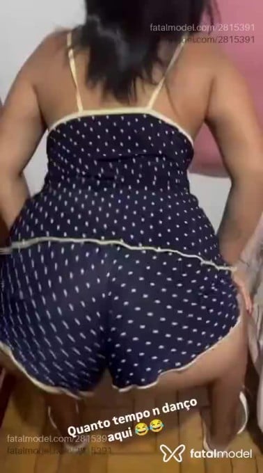 Acompanhante mulher morena (o) de olhos pretos em Sete Lagoas Acompanhante mulher morena (o) de olhos pretos em Sete Lagoas - Mirella