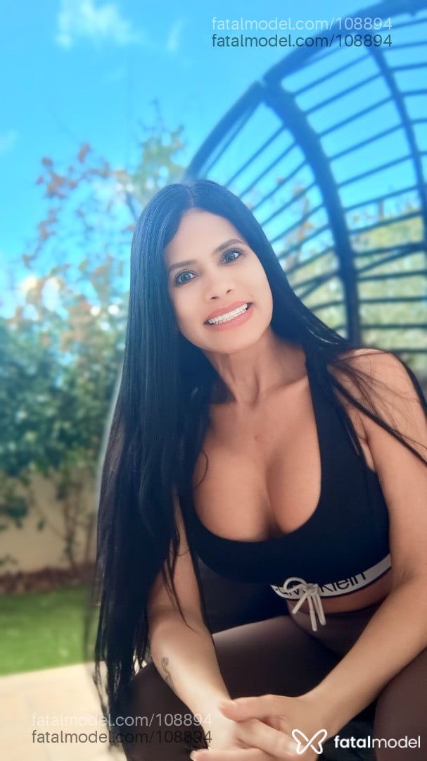 Acompanhante mulher morena (o) de olhos pretos em Virtual - Karen Segall