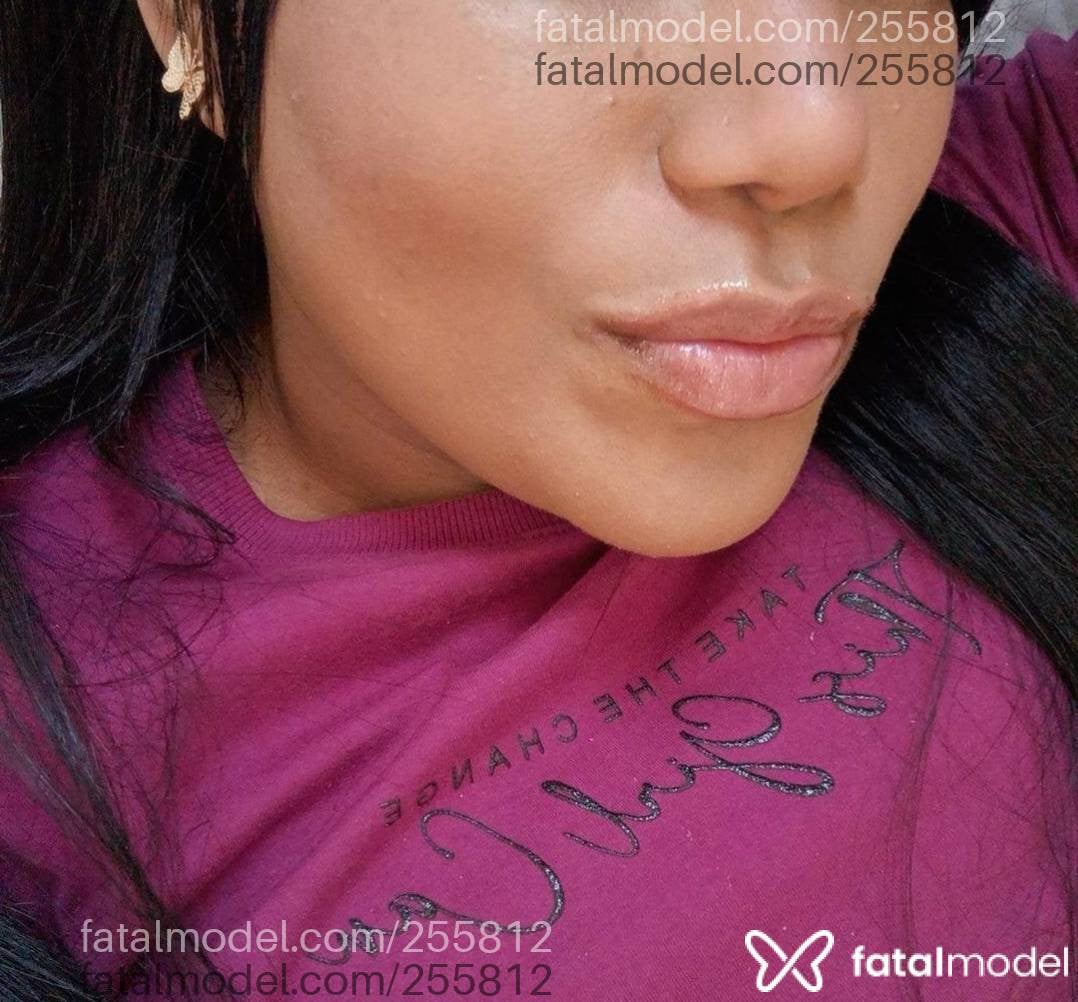 Acompanhante mulher morena (o) de olhos castanhos - Gaby nunes