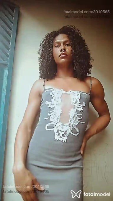 Acompanhante mulher trans morena (o) de olhos castanhos - Isis Barb Acompanhante mulher trans morena (o) de olhos castanhos - Isis Barb