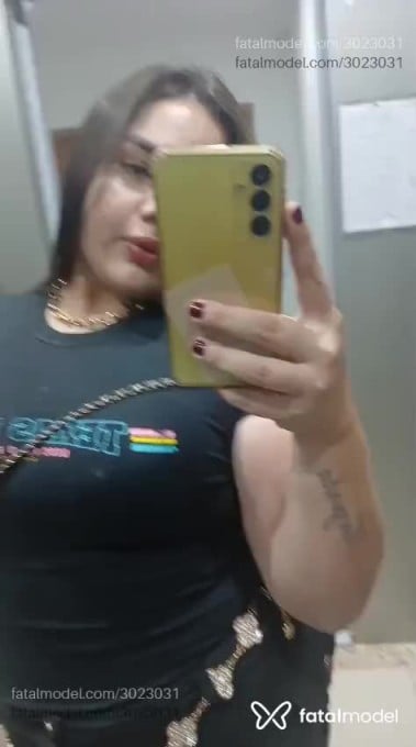 Acompanhante mulher com cabelo castanho de olhos castanhos em Palmas - Sabrina