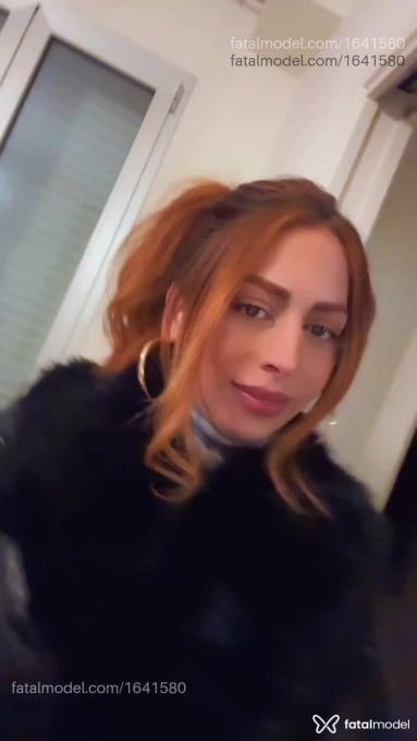 Acompanhante mulher trans com cabelo castanho de olhos castanhos em Virtual - Jhennyfer Beatriz