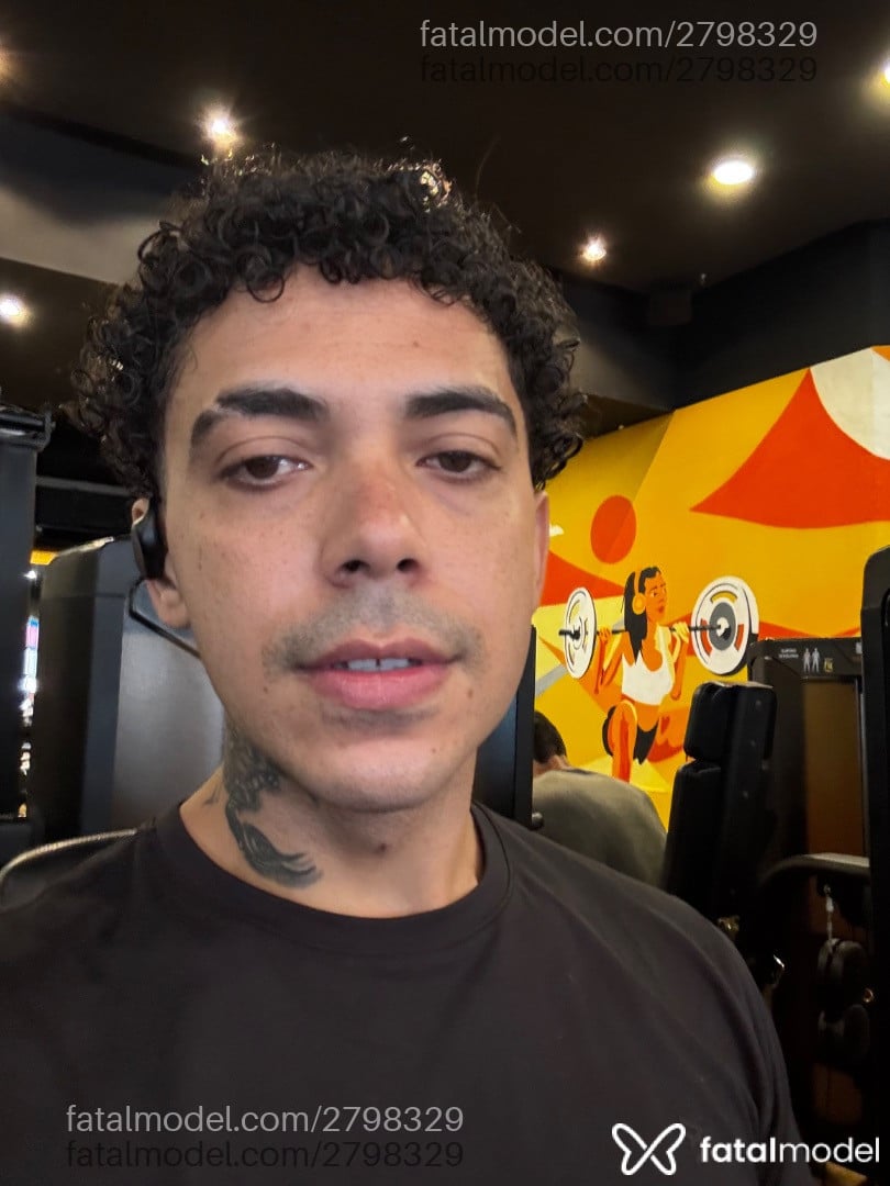 Acompanhante homem com cabelo castanho de olhos castanhos em Uberaba - Angel Vitor