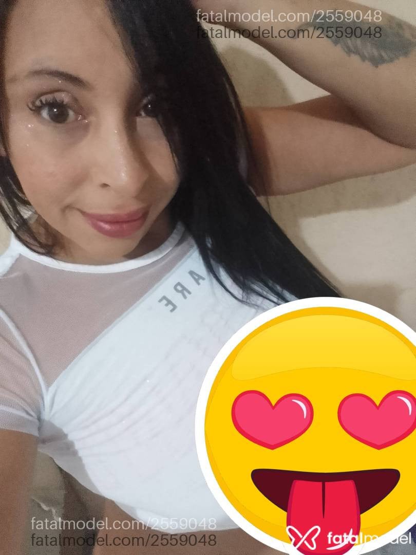 Acompanhante mulher com cabelo castanho de olhos castanhos - Bárbara