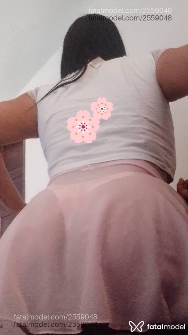 Acompanhante mulher com cabelo castanho de olhos castanhos - Bárbara