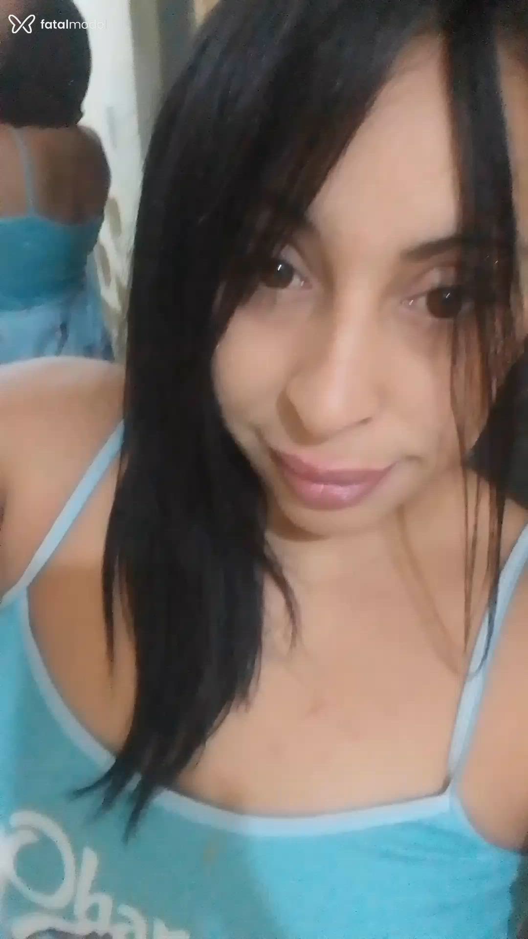 Acompanhante mulher com cabelo castanho de olhos castanhos - Bárbara