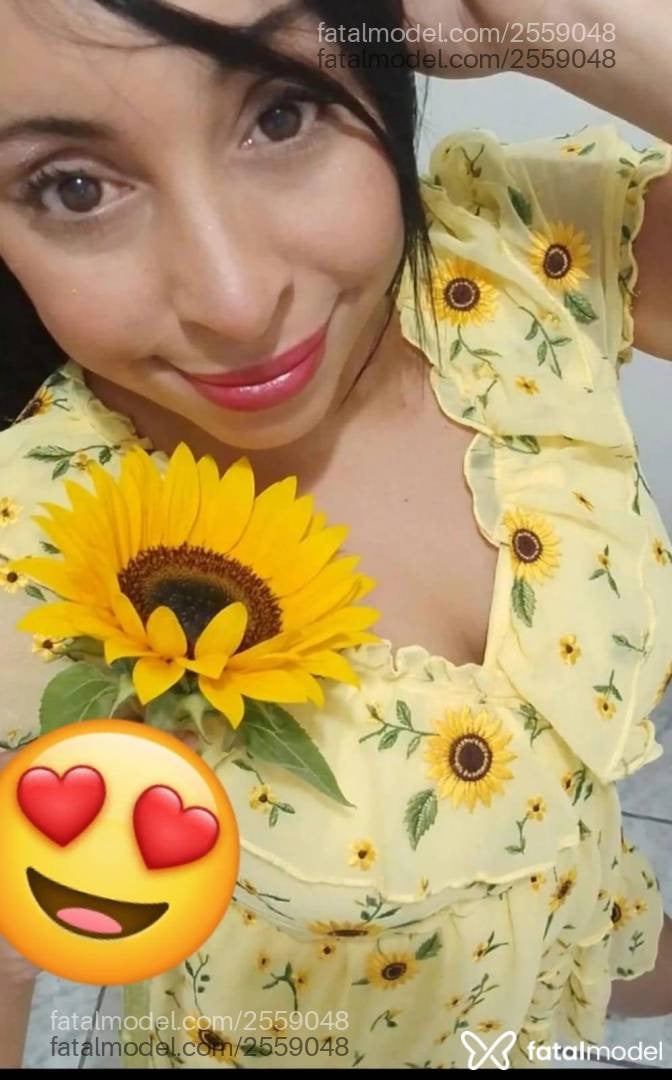 Acompanhante mulher com cabelo castanho de olhos castanhos - Bárbara
