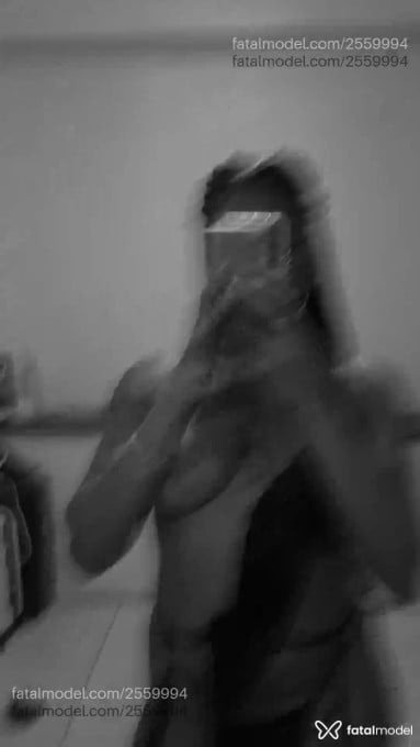 Acompanhante mulher com cabelo castanho de olhos castanhos em Passo Fundo - Tayla