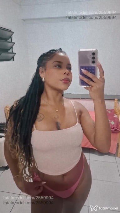 Acompanhante mulher com cabelo castanho de olhos castanhos em Passo Fundo - Tayla