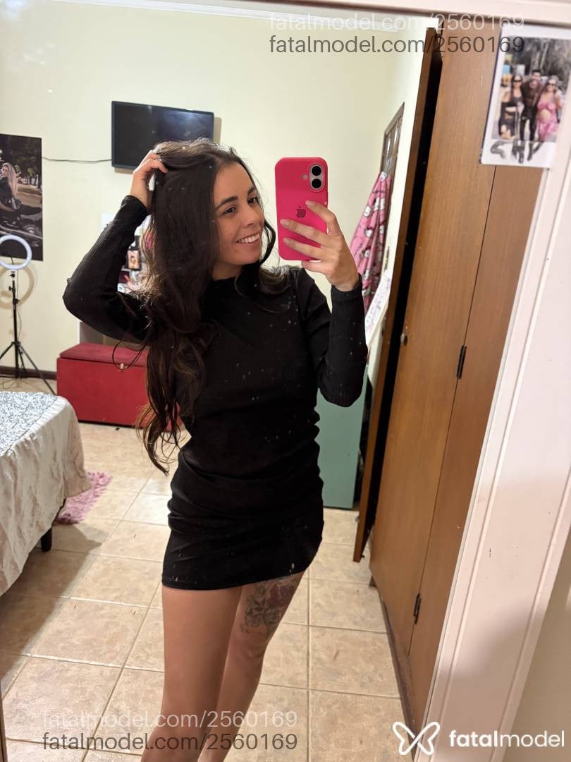 Acompanhante mulher com cabelo castanho de olhos pretos - Fran