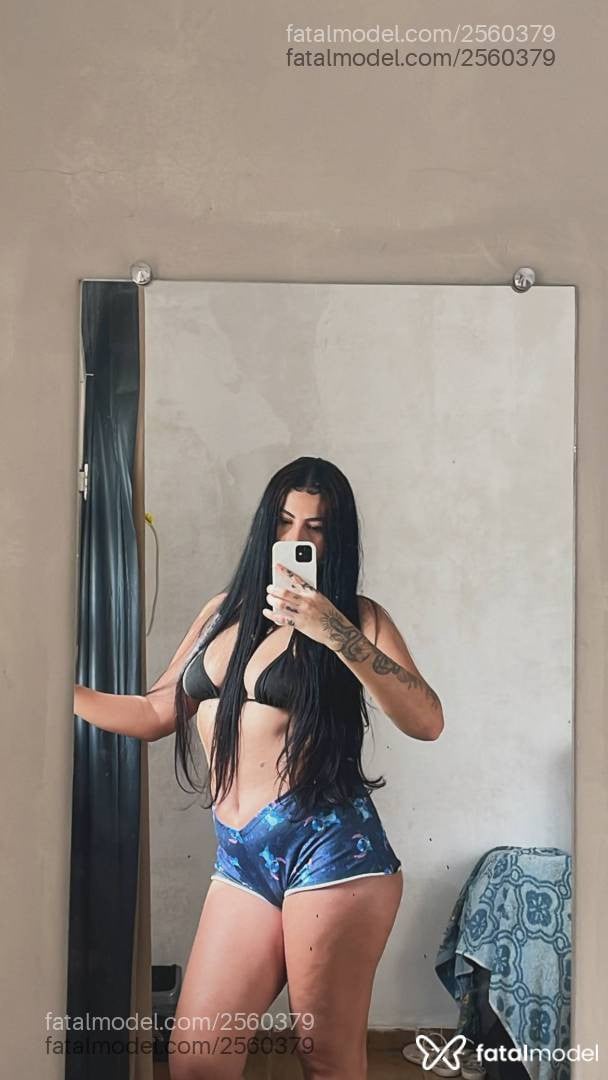 Acompanhante mulher morena (o) de olhos pretos - Kelly