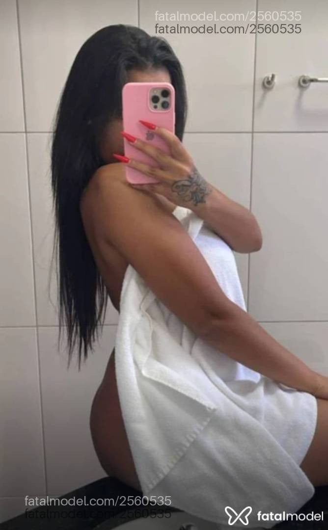 Acompanhante mulher morena (o) de olhos verdes - Amanda Novais